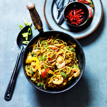 Singapore noodles | Easy noodle recipes - Red Online