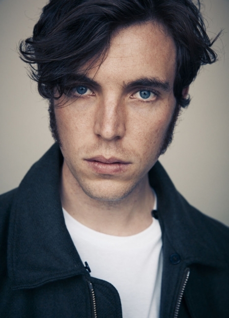 youtube tom hughes tom hughes victoria interview celebrity interviews red youtube tom hughes tom hughes victoria interview celebrity interviews red