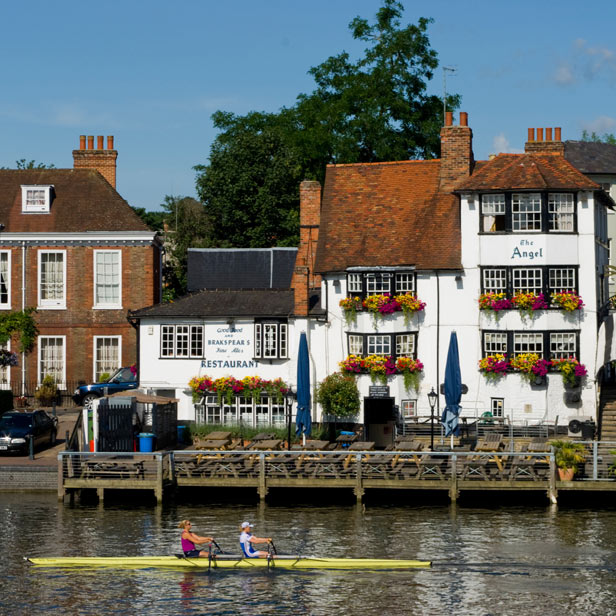 HenleyonThames Guide Red Online