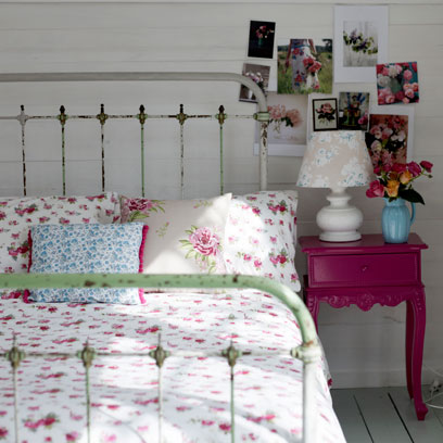 Floral bedroom ideas: Beautiful bedroom decorating ideas - Red Online